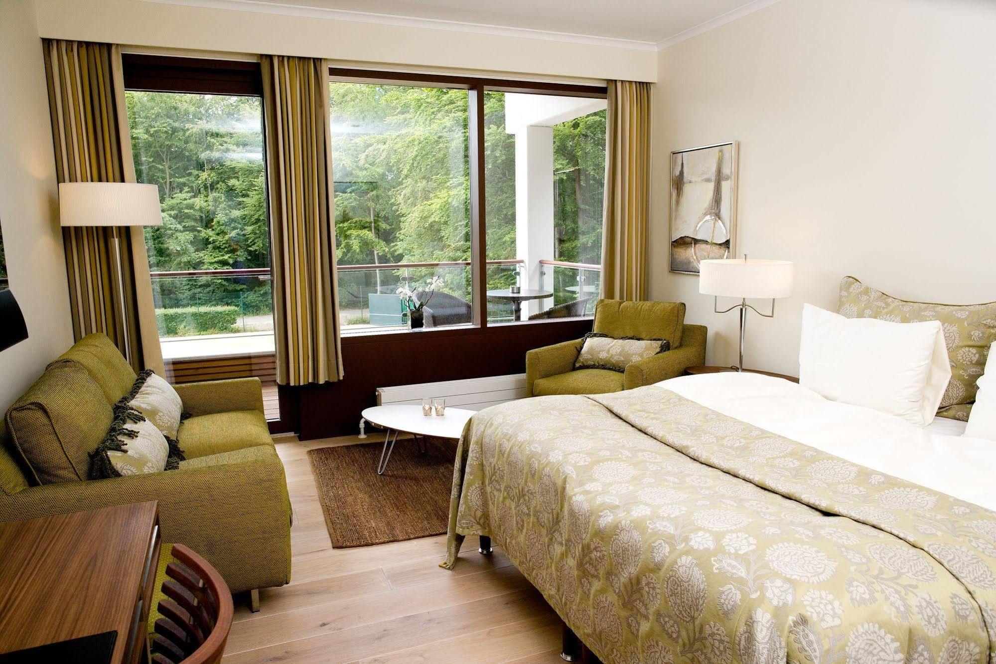 Hotel Hesselet Ниборг Екстериор снимка