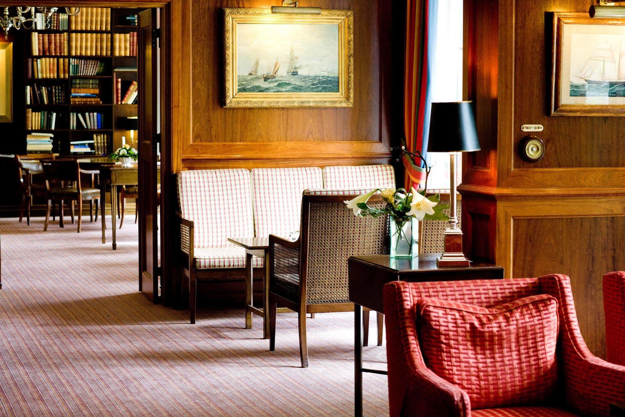 Hotel Hesselet Ниборг Екстериор снимка